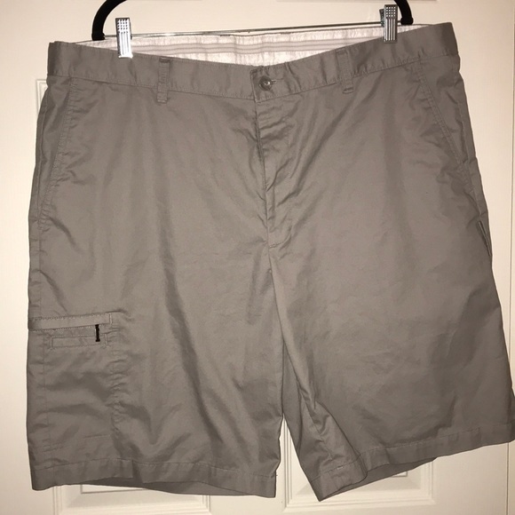 Greg Norman Other - Greg Norman 42 Waist Khaki/Gray Shorts